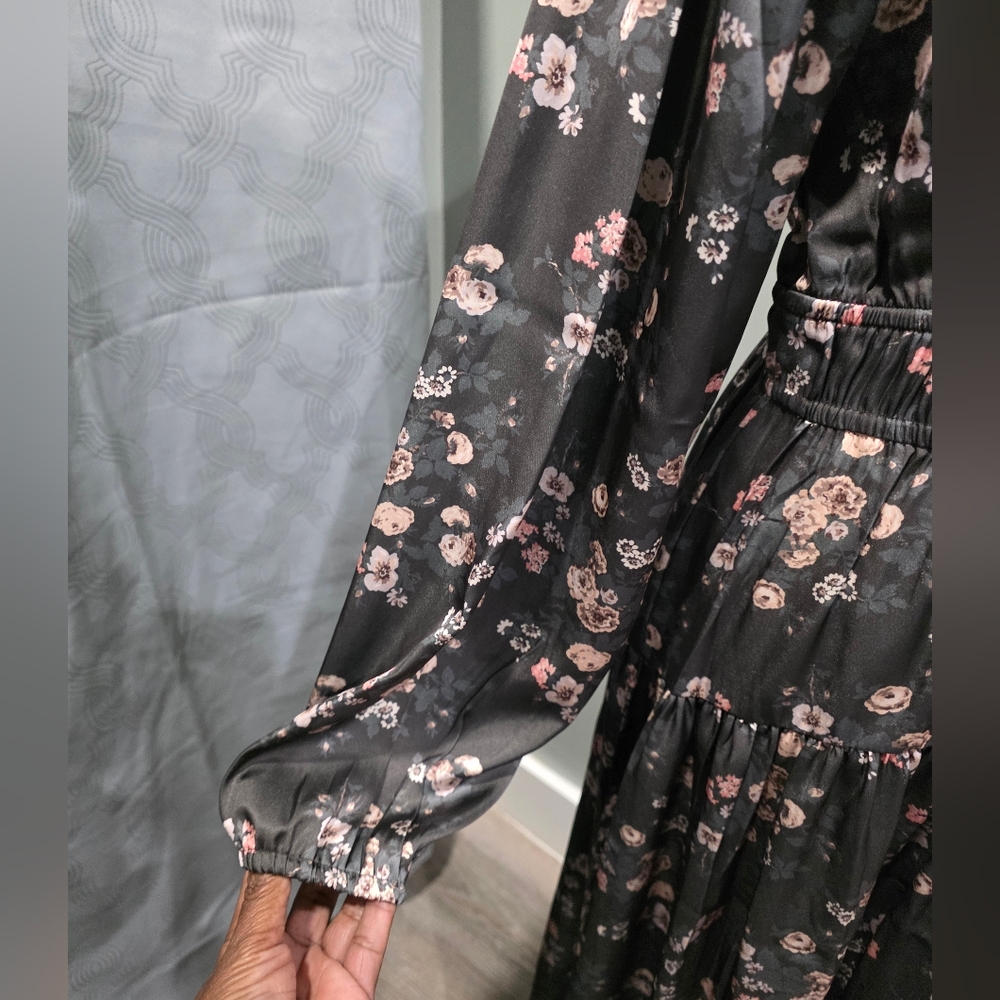 Lucky Brand.Long sleeve floral midi dress - Picture 8 of 11